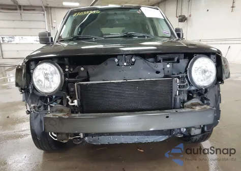 2015 Jeep Patriot Altitude Edition из США, поврежденный, VIN 1C4NJRBB3FD312305